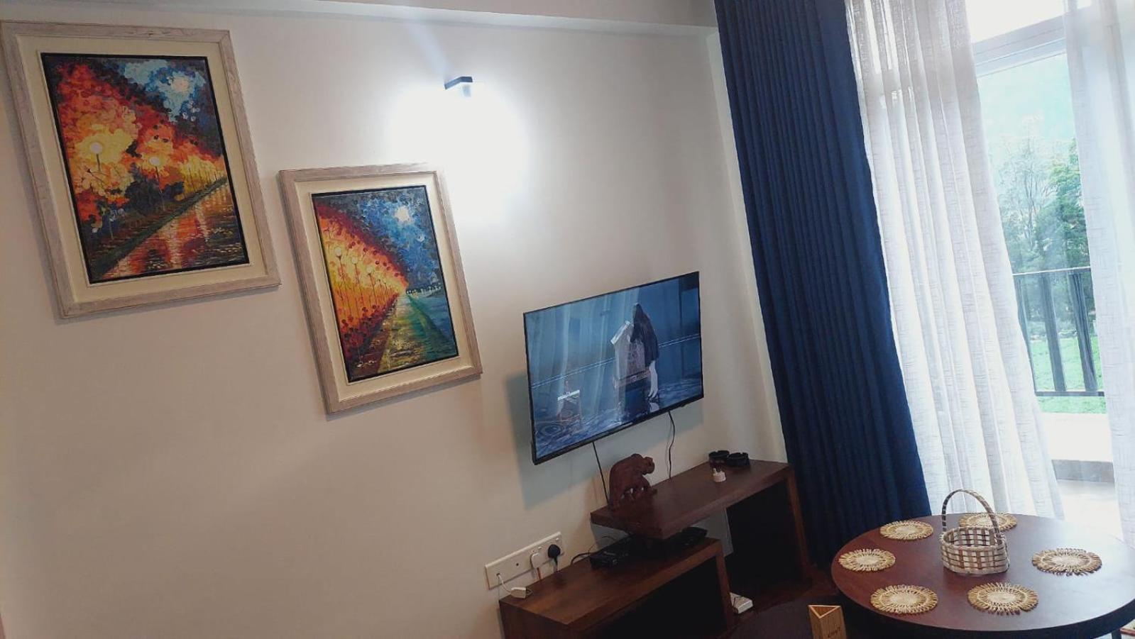 Chanya Luxury Apartment, S 31, Lake View Residencies نوفارا إيلِيا المظهر الخارجي الصورة